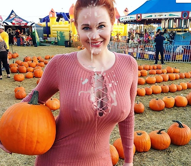 Pumpkin Facial Porn - Friend's hot wife with huge tits facialized - Cum Face GeneratorCum Face  Generator